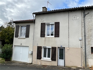 maison-villa à la vente -   86250  CHARROUX, surface 84 m2 vente maison-villa - APR715206
